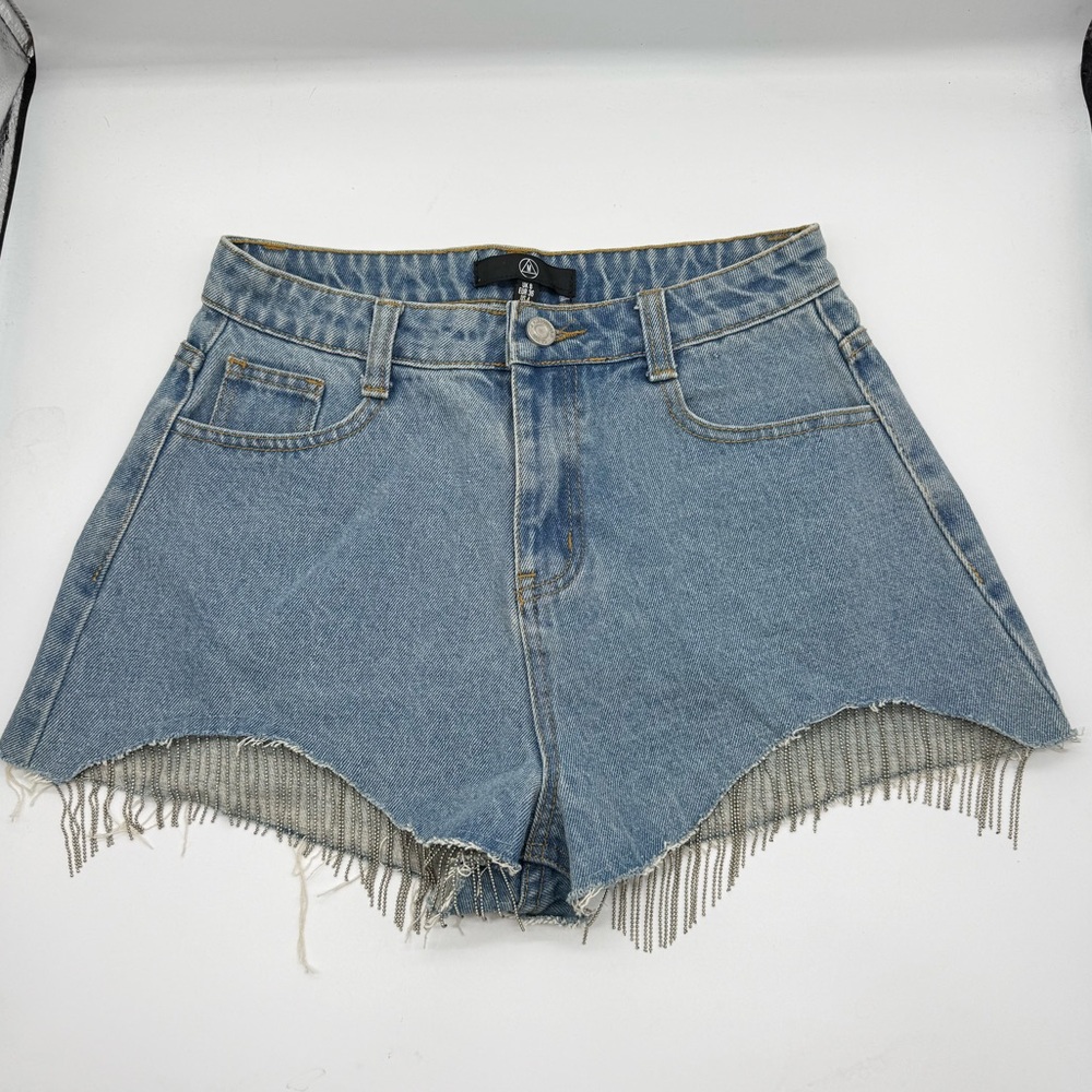 MissGuided chain denim shorts